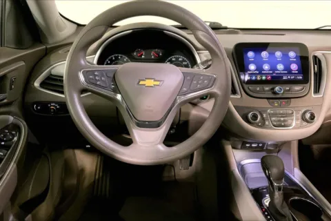 More photos of 2023 Chevrolet Malibu LT at Cable Dahmer Kia of Lee's Summit, MO