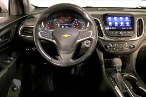 More photos of 2022 Chevrolet Equinox LT at Cable Dahmer Kia of Lee's Summit, MO