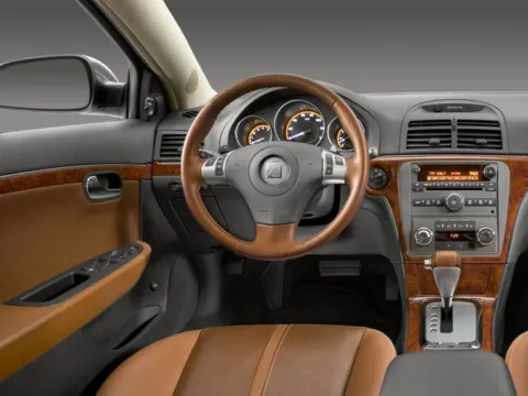 More photos of 2008 Saturn Aura XR at Cable Dahmer Kia of Lee's Summit, MO