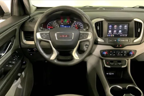 More photos of 2023 GMC Terrain SLE at Cable Dahmer Kia of Lee's Summit, MO