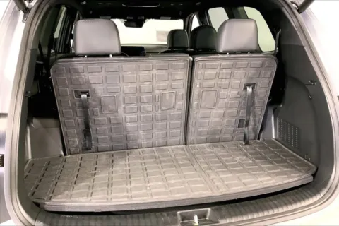 More photos of 2025 Kia Telluride EX X-Line at Cable Dahmer Kia of Lee's Summit, MO