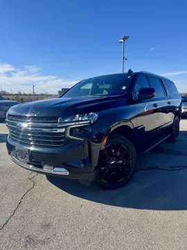 Black 2023 Chevrolet Suburban LT for sale in Lee's Summit, MO