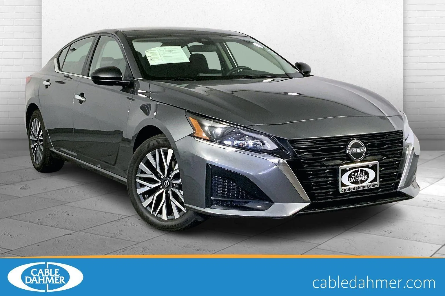 Gray 2024 Nissan Altima 2.5 SV for sale in Lee's Summit, MO