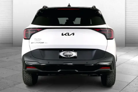 More photos of 2026 Kia Sportage X-Pro Prestige at Cable Dahmer Kia of Lee's Summit, MO