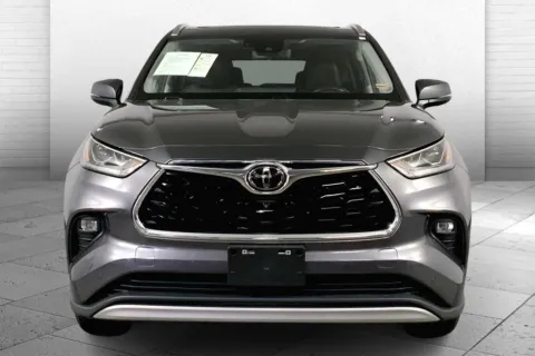 Photos of 2021 Toyota Highlander Platinum for sale in Lee's Summit, MO at Cable Dahmer Kia of Lee's Summit