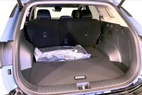 More photos of 2026 Kia Sportage Hybrid SX-Prestige at Cable Dahmer Kia of Lee's Summit, MO