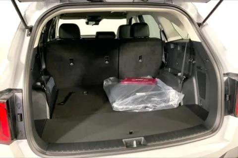 More photos of 2026 Kia Sorento S at Cable Dahmer Kia of Lee's Summit, MO