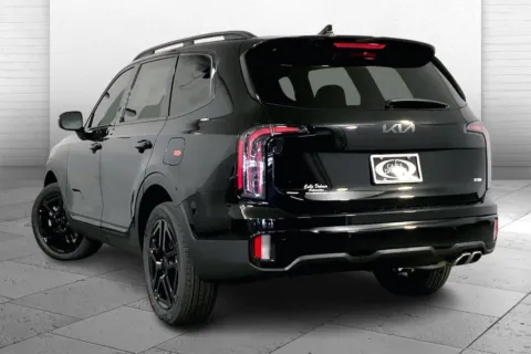 Another view of 2025 Kia Telluride EX X-Line for sale in Lee's Summit, MO at Cable Dahmer Kia of Lee's Summit