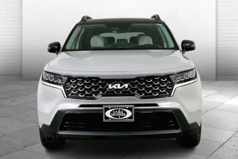 Photos of 2022 Kia Sorento X-Line S for sale in Lee's Summit, MO at Cable Dahmer Kia of Lee's Summit