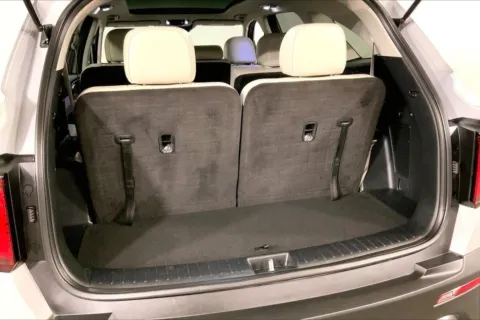 More photos of 2022 Kia Sorento X-Line S at Cable Dahmer Kia of Lee's Summit, MO