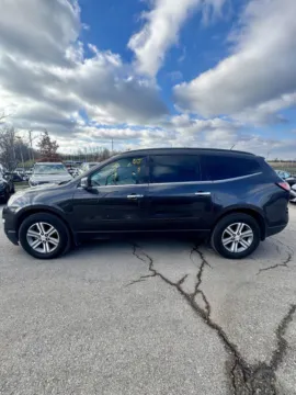 Photos of 2015 Chevrolet Traverse LT for sale in Lee's Summit, MO at Cable Dahmer Kia of Lee's Summit
