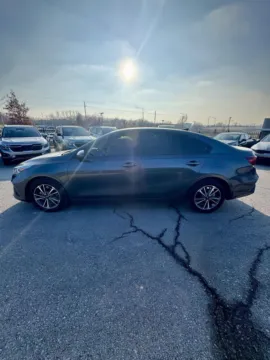 Photos of 2022 Kia Forte LXS for sale in Lee's Summit, MO at Cable Dahmer Kia of Lee's Summit