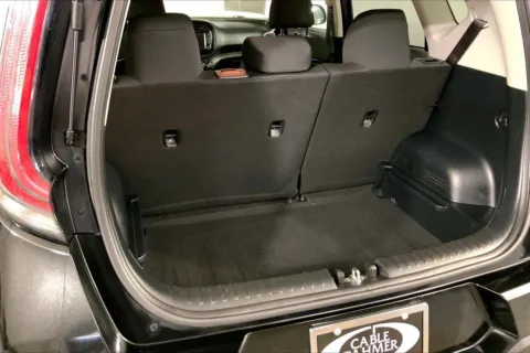 More photos of 2024 Kia Soul LX at Cable Dahmer Kia of Lee's Summit, MO