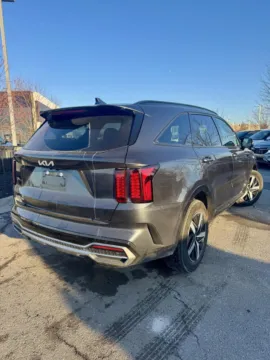 More photos of 2023 Kia Sorento S at Cable Dahmer Kia of Lee's Summit, MO