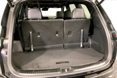 More photos of 2024 Kia Telluride SX-Prestige X-Line at Cable Dahmer Kia of Lee's Summit, MO