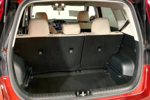 More photos of 2022 Kia Soul LX at Cable Dahmer Kia of Lee's Summit, MO