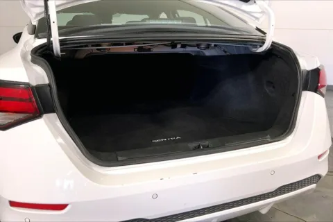 More photos of 2024 Nissan Sentra SV at Cable Dahmer Kia of Lee's Summit, MO