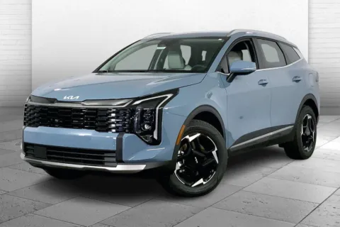 Photos of 2026 Kia Sportage Hybrid EX for sale in Lee's Summit, MO at Cable Dahmer Kia of Lee's Summit