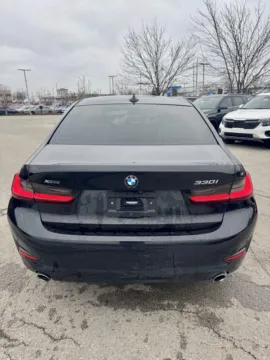 More photos of 2022 BMW 3 Series 330i xDrive at Cable Dahmer Kia of Lee's Summit, MO