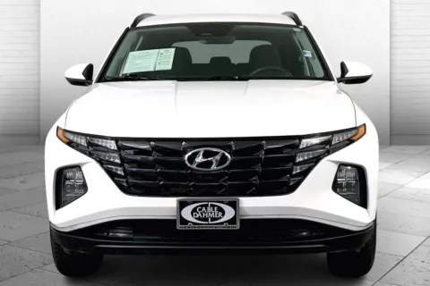 Photos of 2024 Hyundai Tucson SEL for sale in Lee's Summit, MO at Cable Dahmer Kia of Lee's Summit