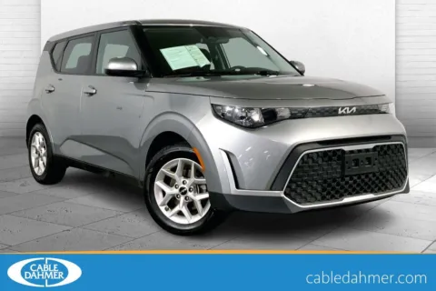 Gray 2024 Kia Soul LX for sale in Lee's Summit, MO