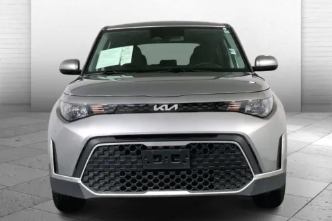 Photos of 2024 Kia Soul LX for sale in Lee's Summit, MO at Cable Dahmer Kia of Lee's Summit