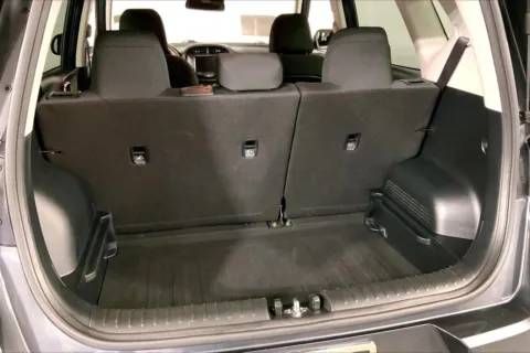More photos of 2024 Kia Soul LX at Cable Dahmer Kia of Lee's Summit, MO