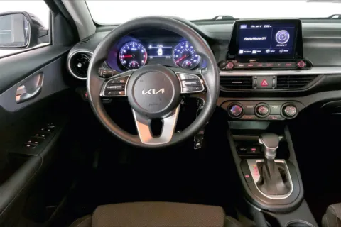 More photos of 2024 Kia Forte LXS at Cable Dahmer Kia of Lee's Summit, MO