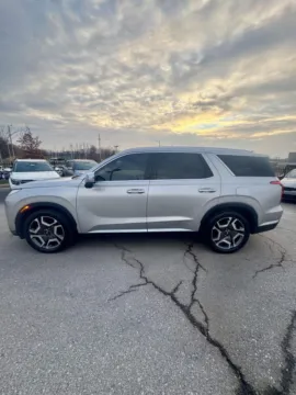 Photos of 2024 Hyundai Palisade SEL for sale in Lee's Summit, MO at Cable Dahmer Kia of Lee's Summit