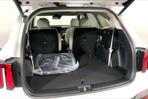 More photos of 2026 Kia Sorento X-Line SX at Cable Dahmer Kia of Lee's Summit, MO