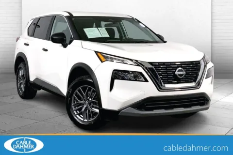 White 2023 Nissan Rogue S for sale in Lee's Summit, MO