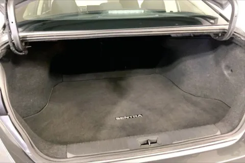 More photos of 2024 Nissan Sentra SV at Cable Dahmer Kia of Lee's Summit, MO