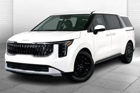 Photos of 2026 Kia Carnival LXS for sale in Lee's Summit, MO at Cable Dahmer Kia of Lee's Summit