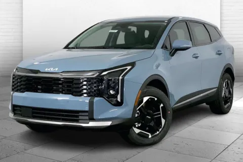 Photos of 2026 Kia Sportage Hybrid S for sale in Lee's Summit, MO at Cable Dahmer Kia of Lee's Summit