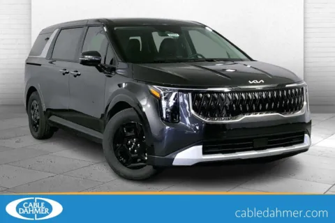 Gray 2026 Kia Carnival LXS for sale in Lee's Summit, MO