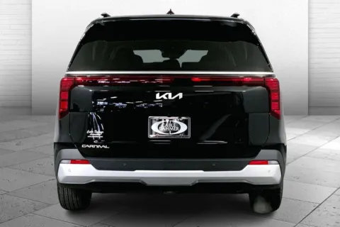 More photos of 2026 Kia Carnival EX at Cable Dahmer Kia of Lee's Summit, MO