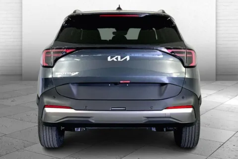 More photos of 2026 Kia Sportage Hybrid EX at Cable Dahmer Kia of Lee's Summit, MO