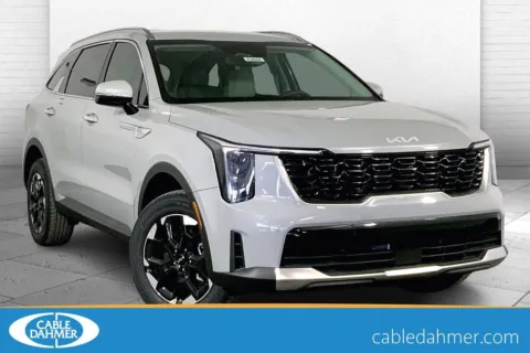 Gray 2026 Kia Sorento S for sale in Lee's Summit, MO