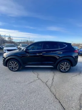 Photos of 2021 Hyundai Tucson Limited for sale in Lee's Summit, MO at Cable Dahmer Kia of Lee's Summit