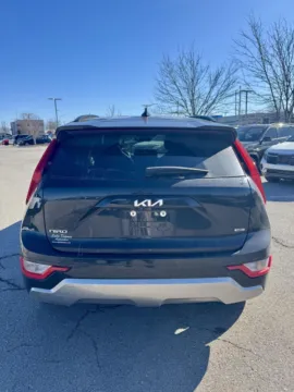 More photos of 2023 Kia Niro EX Touring at Cable Dahmer Kia of Lee's Summit, MO