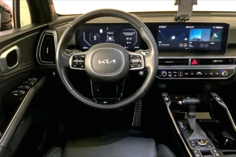 More photos of 2024 Kia Sorento X-Pro SX-Prestige at Cable Dahmer Kia of Lee's Summit, MO