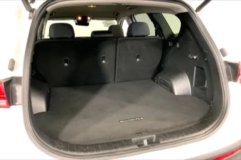 More photos of 2022 Hyundai Santa Fe XRT at Cable Dahmer Kia of Lee's Summit, MO