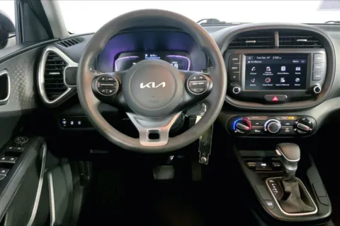 More photos of 2024 Kia Soul LX at Cable Dahmer Kia of Lee's Summit, MO