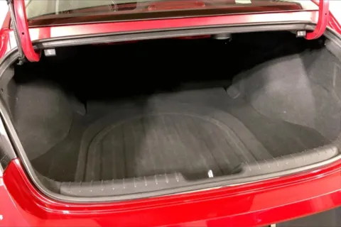 More photos of 2024 Hyundai Elantra Limited at Cable Dahmer Kia of Lee's Summit, MO