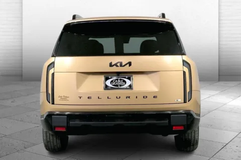 More photos of 2027 Kia Telluride X-Line EX at Cable Dahmer Kia of Lee's Summit, MO