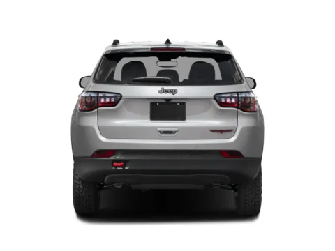 More photos of 2024 Jeep Compass Trailhawk at Cable Dahmer Kia of Lee's Summit, MO