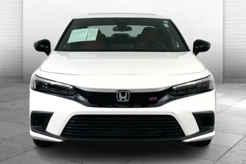 Photos of 2023 Honda Civic Si 4DR MT for sale in Lee's Summit, MO at Cable Dahmer Kia of Lee's Summit
