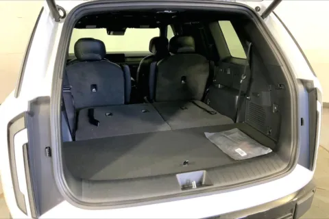 More photos of 2027 Kia Telluride X-Line EX at Cable Dahmer Kia of Lee's Summit, MO