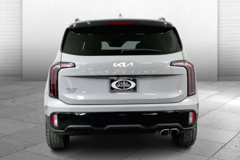 Another view of 2024 Kia Telluride SX X-Pro for sale in Lee's Summit, MO at Cable Dahmer Kia of Lee's Summit