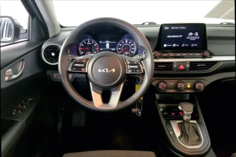 More photos of 2024 Kia Forte LXS at Cable Dahmer Kia of Lee's Summit, MO